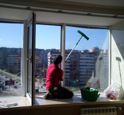 Мытье окон в однокомнатной квартире Лобня